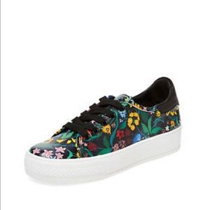 Alice and Olivia Pemton Sneaker